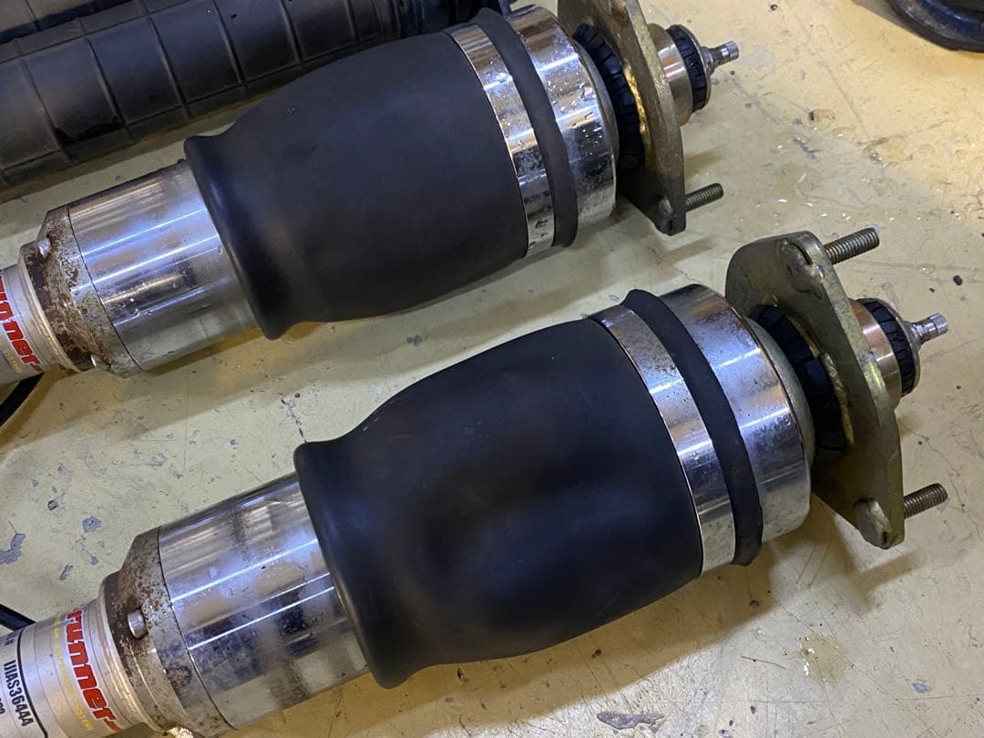 V36 Z34 ACC airrunner エアランナー エアサス