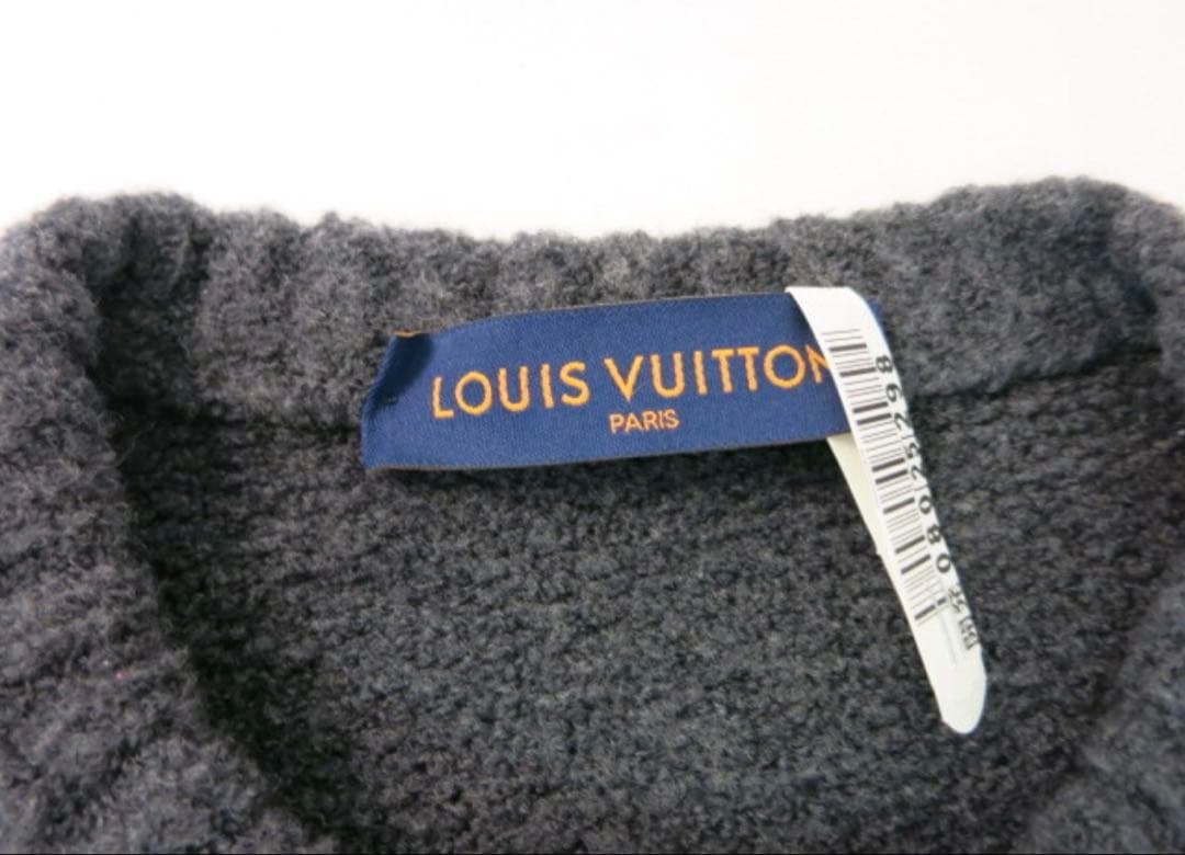 LOUIS VUITTON ダークグレー セーター