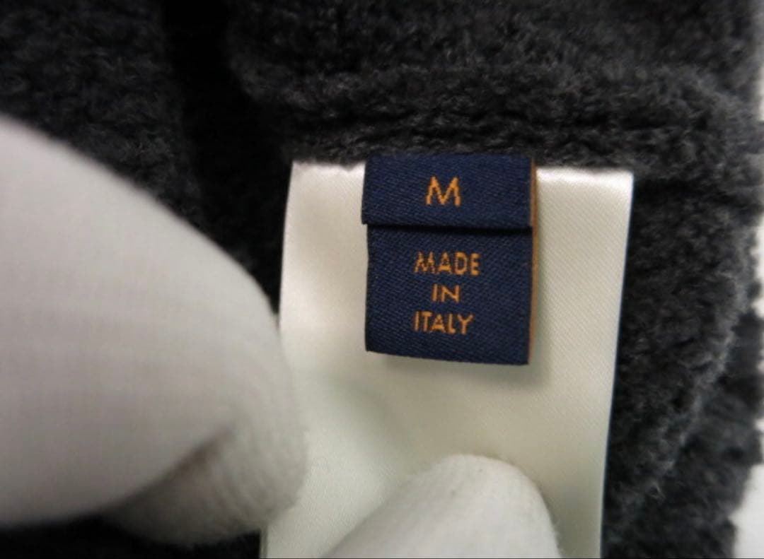 LOUIS VUITTON ダークグレー セーター