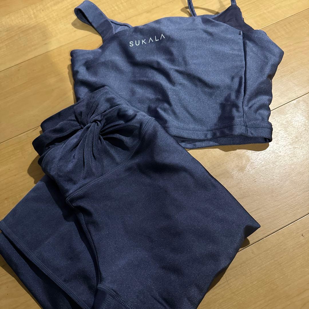 ラバ　今年ダークブルー ヨガウェア セット