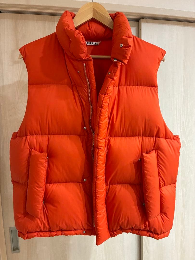 オーラリーSuper Light Nylon Ripstop DOWN VEST