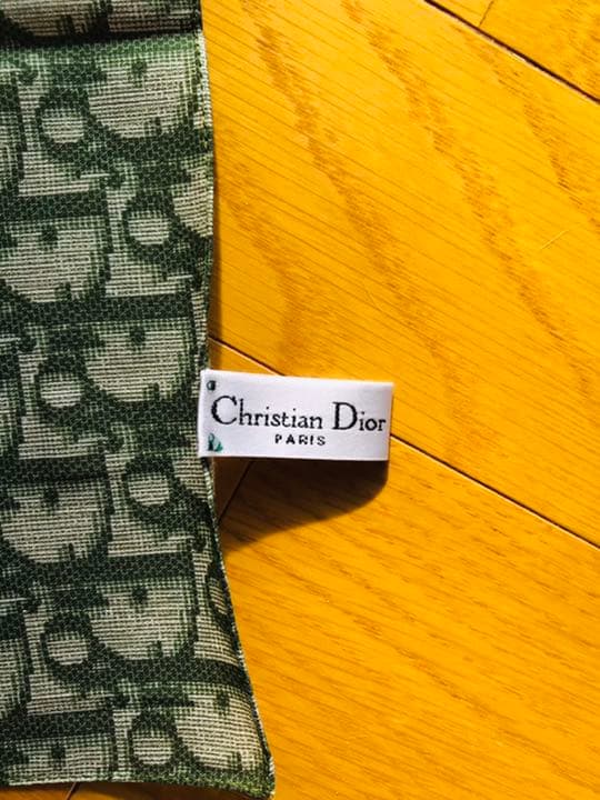 クリスチャンディオールトロッター柄ハンカチーフ