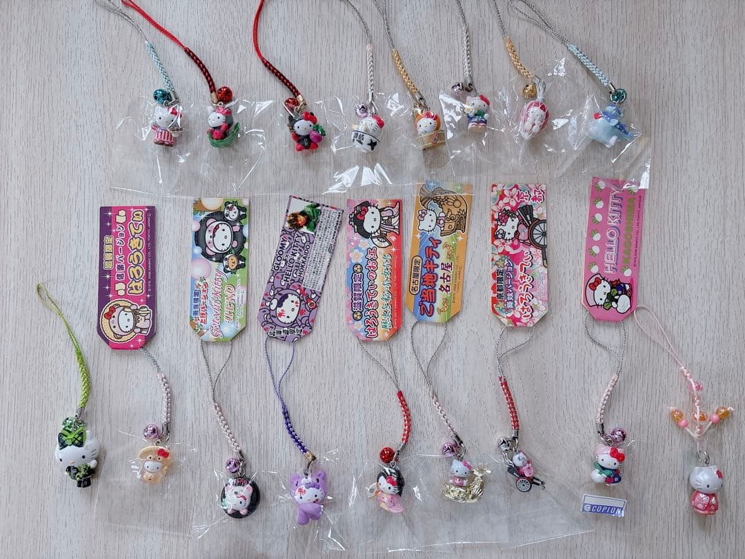 ご当地キティ ストラップ　17個セット