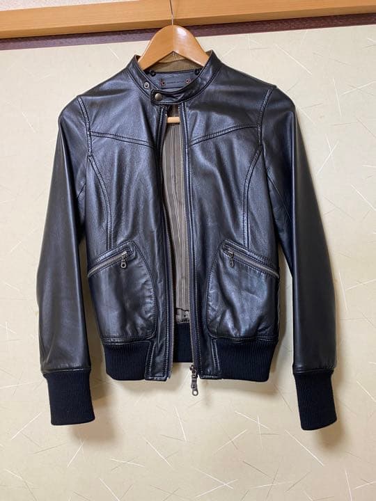 ノンブルアンペール ノーカラーレザージャケット