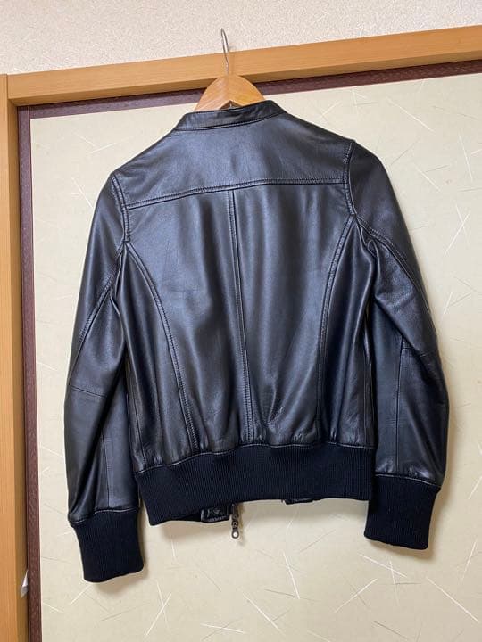 ノンブルアンペール ノーカラーレザージャケット