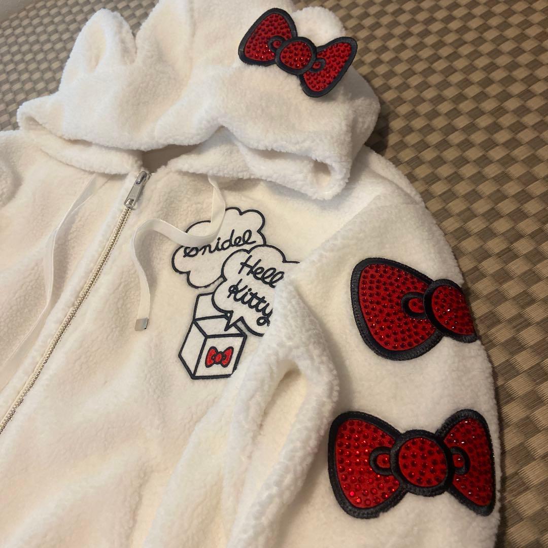 SNIDEL スナイデル【HELLO KITTY】プレミアムパーカー