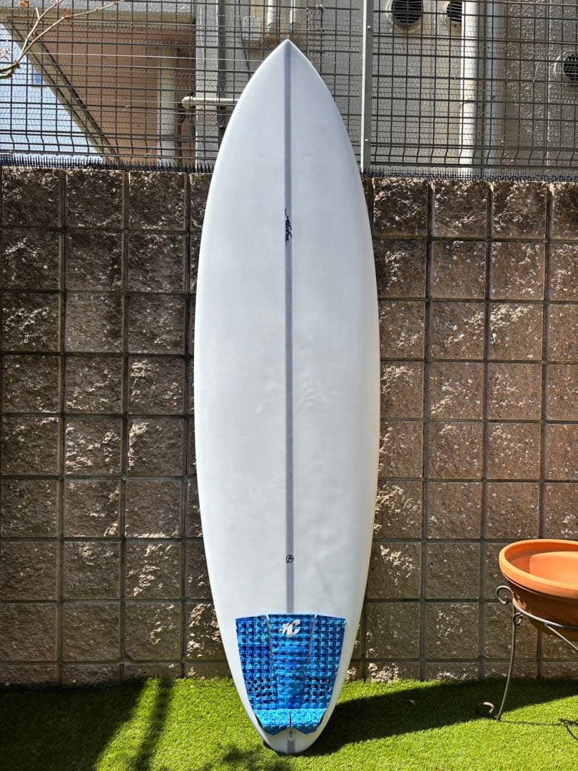 美品　サーフボード　ALOHA アロハSKIPPER ミッドレングス