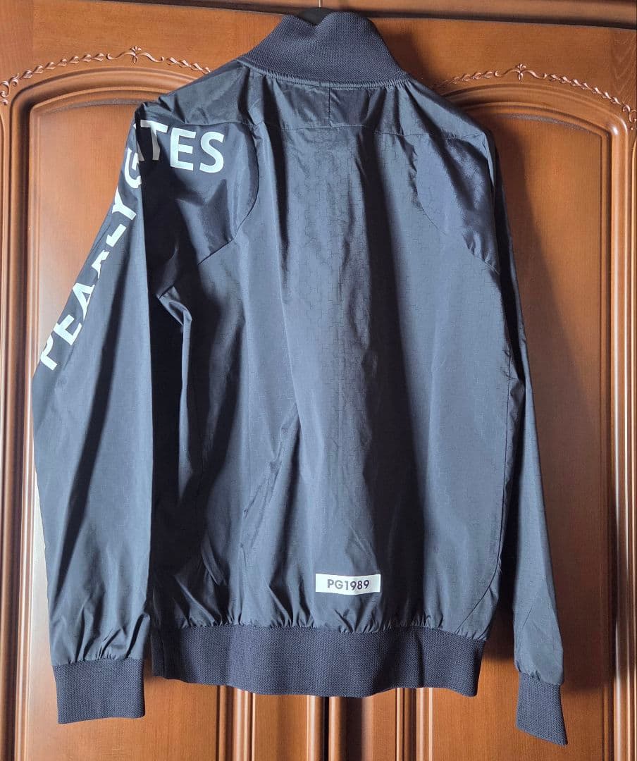 新品未使用 パーリーゲイツ レディースジャケット サイズ2 黒