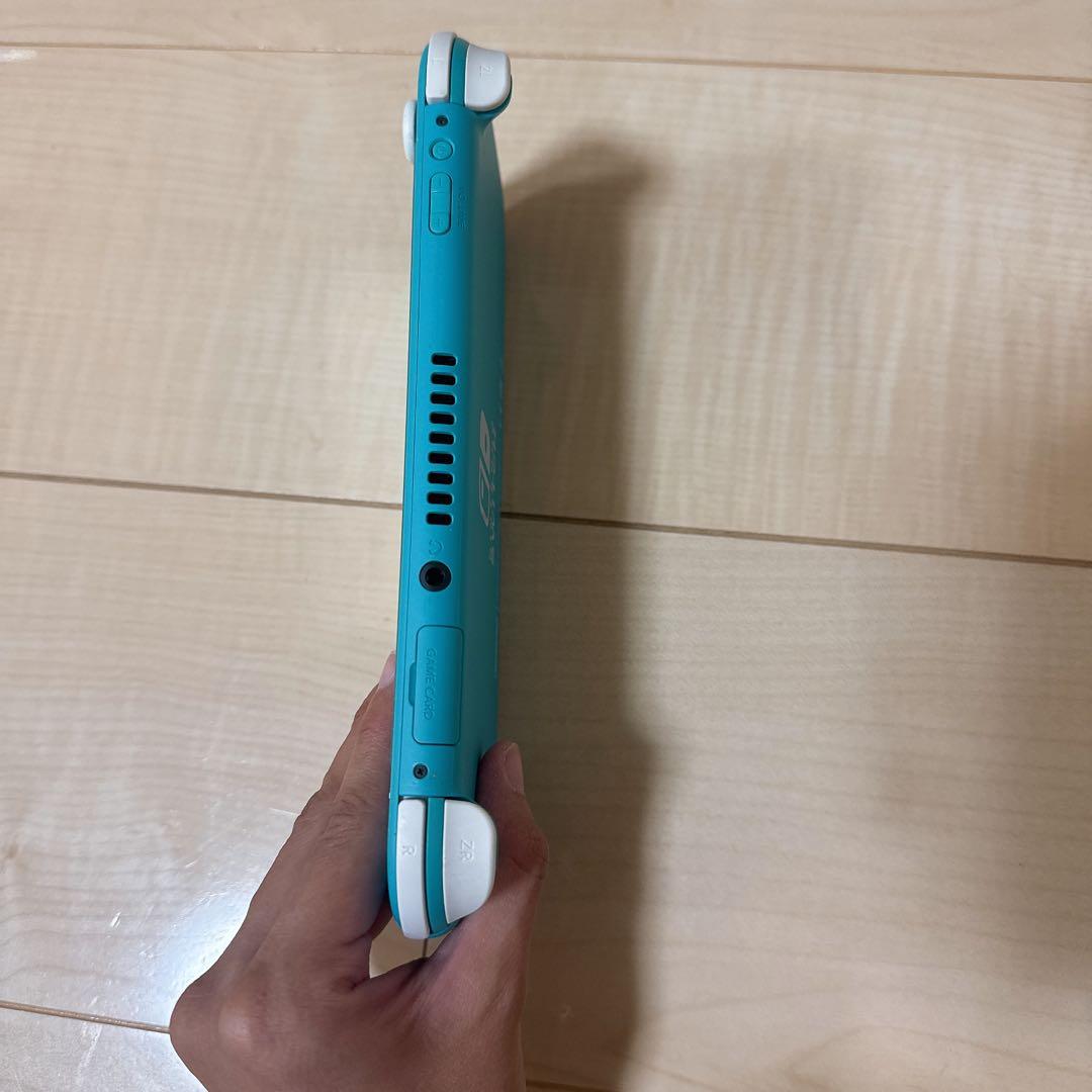 美品Nintendo Switch Lite ターコイズカバー・本体ケース付き