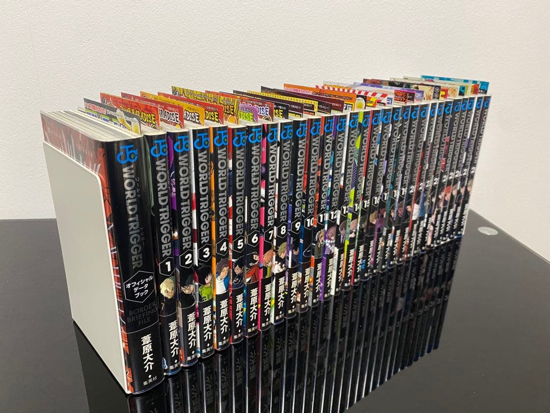 ワールドトリガー 1〜28巻　ファンブック　全巻初版帯付き　特典付き
