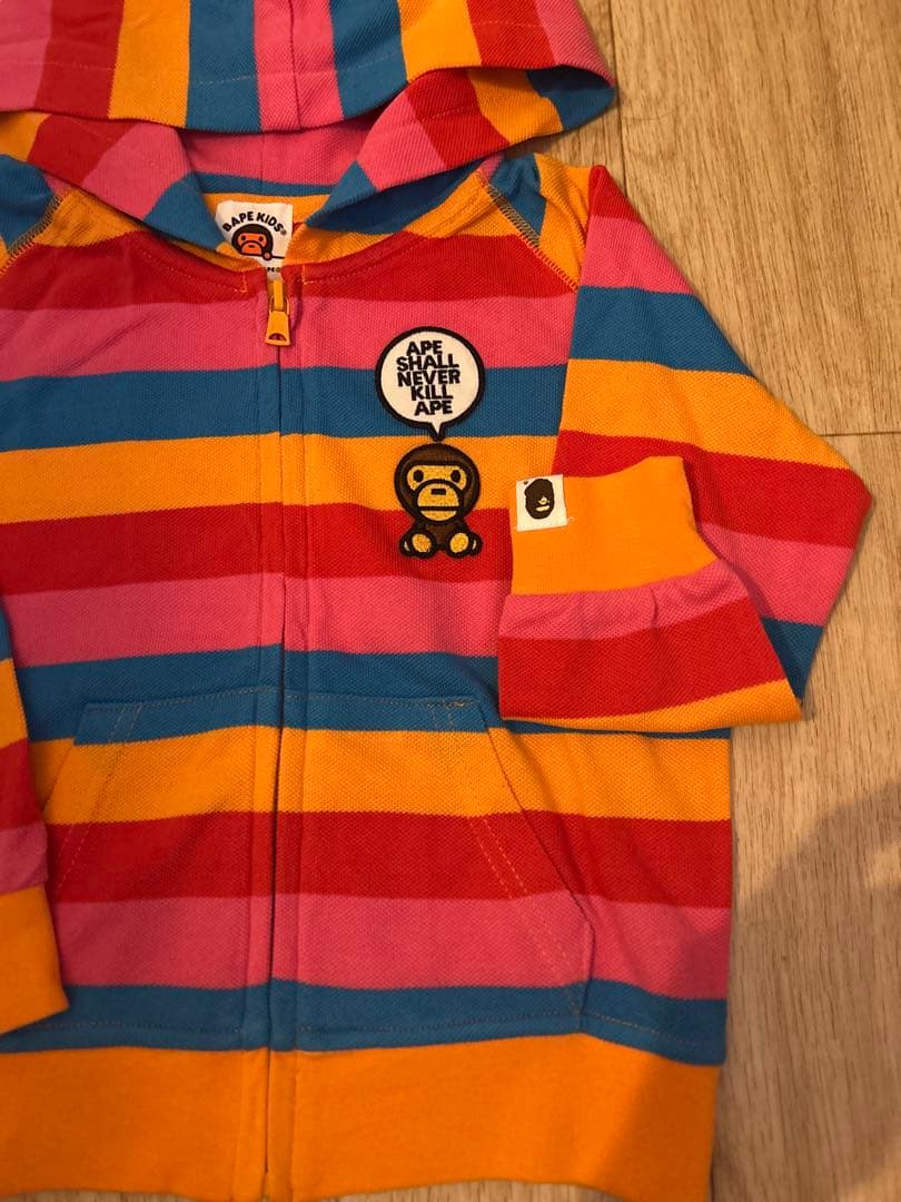 A BATHING APE BABY MILO パーカー