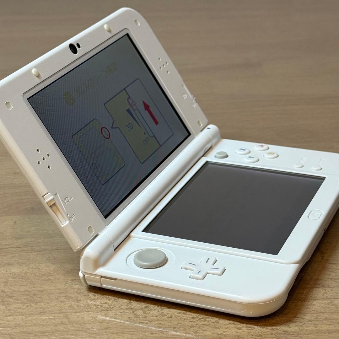 6-199【美品】Newニンテンドー3DS LL パールホワイト