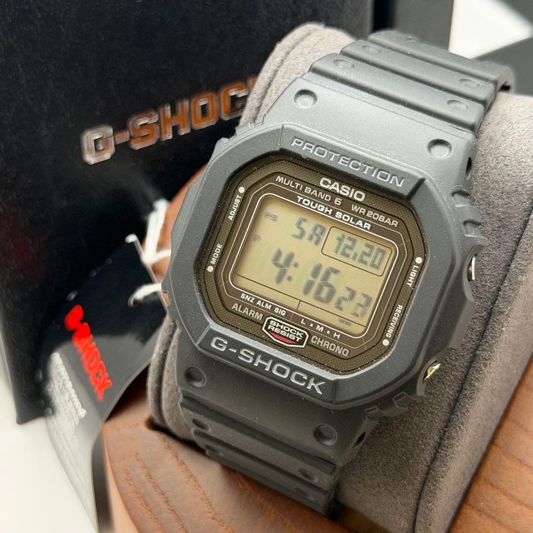 【新品未使用】カシオ　G-SHOCK GW-5000U-1JF 箱付　スクリュー