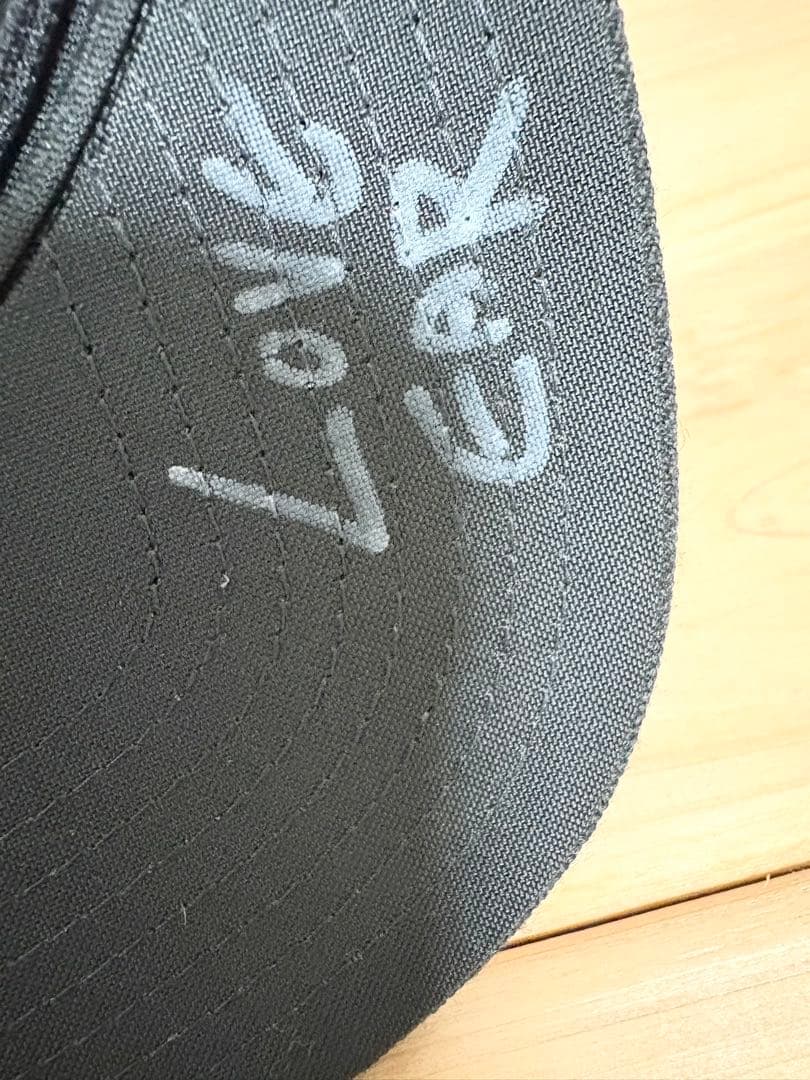 LOVE EAR ART キャップ Stoked