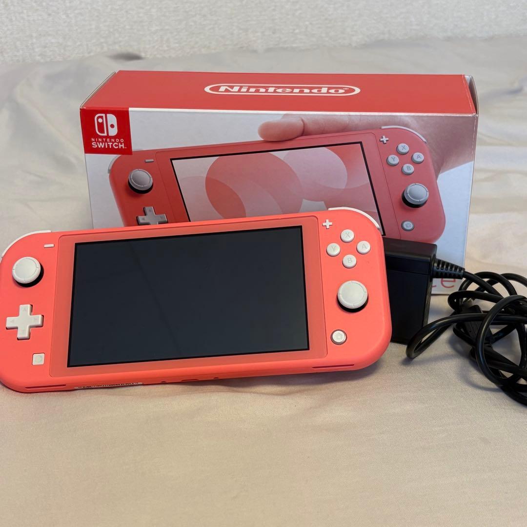 中古美品 任天堂Switch Lite
