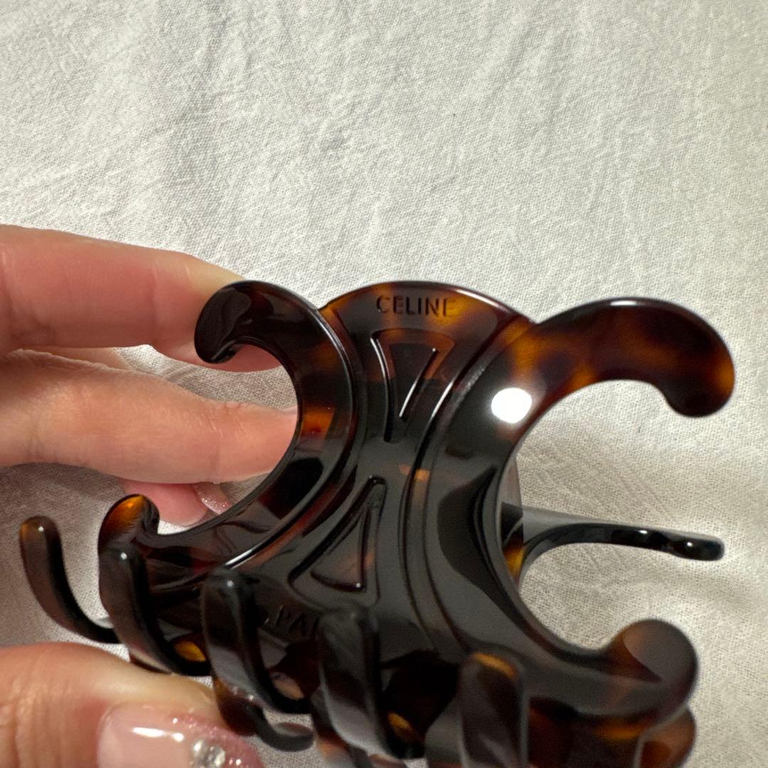 CELINE 波型デザイン ヘアクリップ 中型