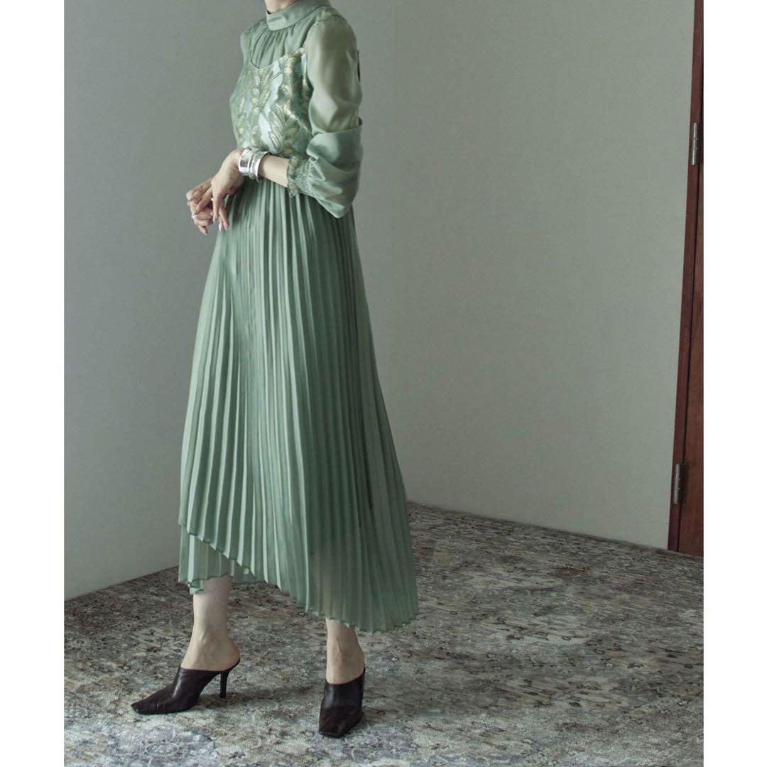 etoll.　エトル　ドレス　ワンピース　レースビスチェ×ボトルネックプリーツ