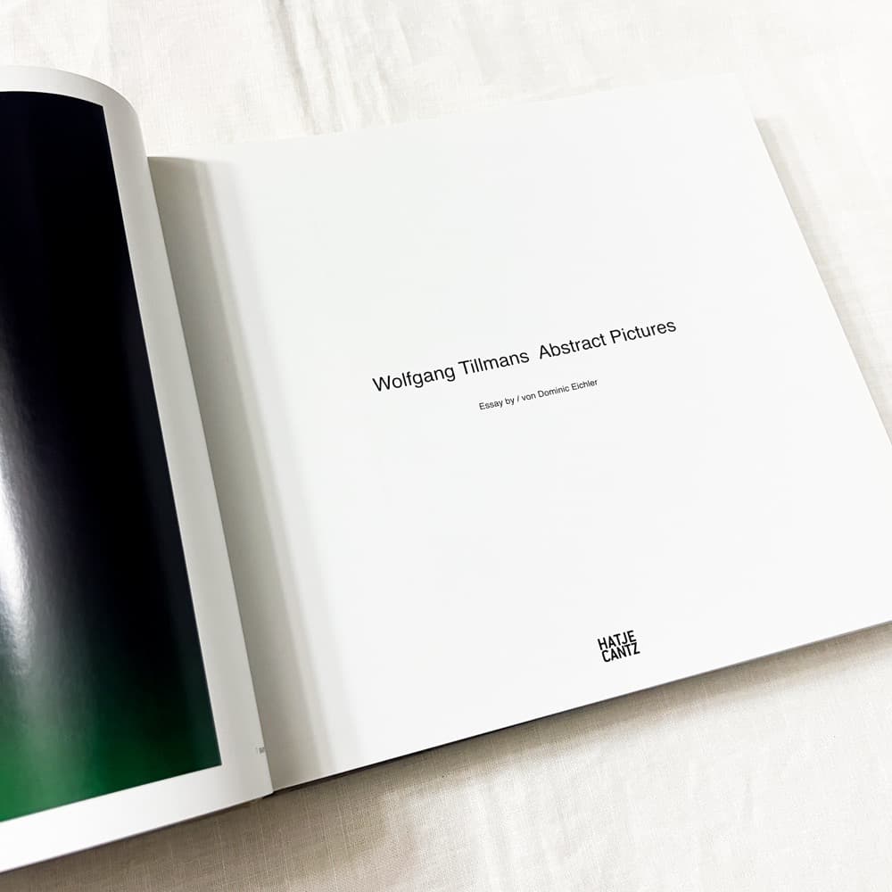 ヴォルフガング・ティルマンス, Abstract Pictures 作品集.