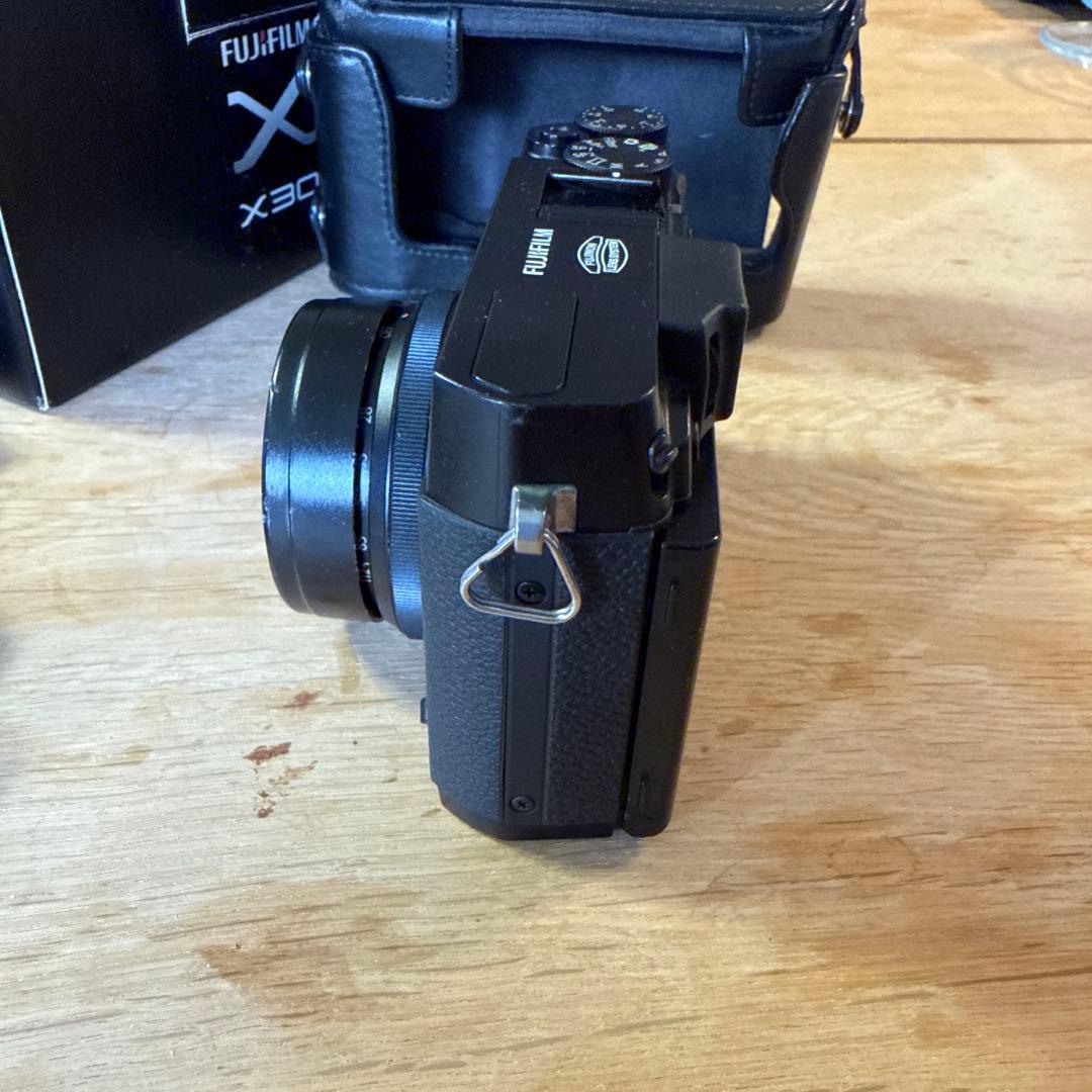 FUJIFILM X30 ブラック　ケース付き