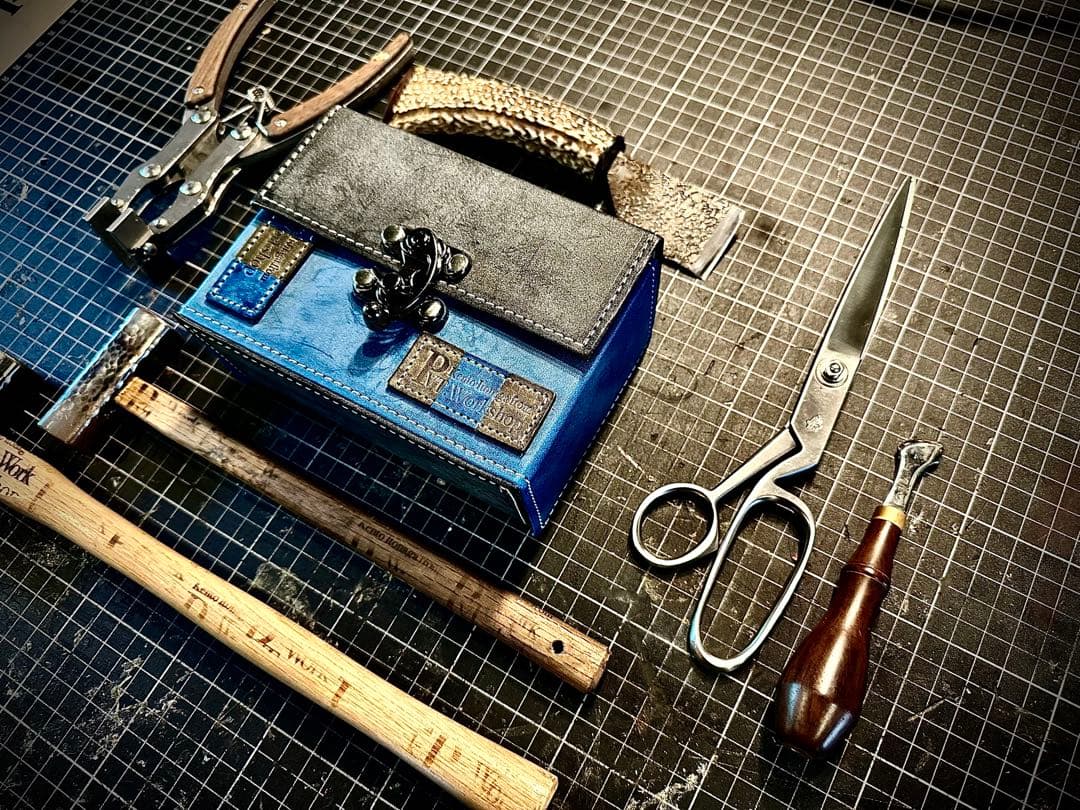 2月SALE品！Pvt.Workshop極CL 本革　デッキケース　ハーフプレマ