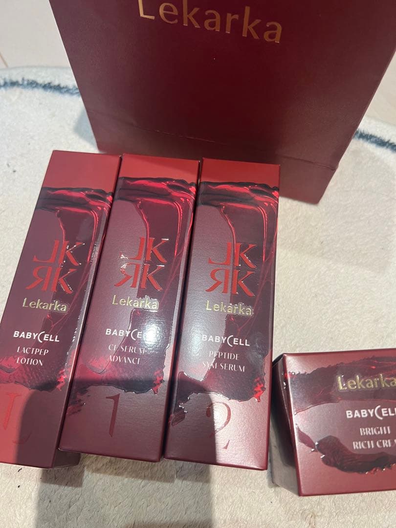新品Lekarka BABY CELL スキンケアセット　定価5万超え
