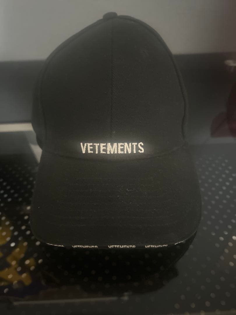 【鑑定済】デムナ期 ヴェトモン VETEMENTS キャップ