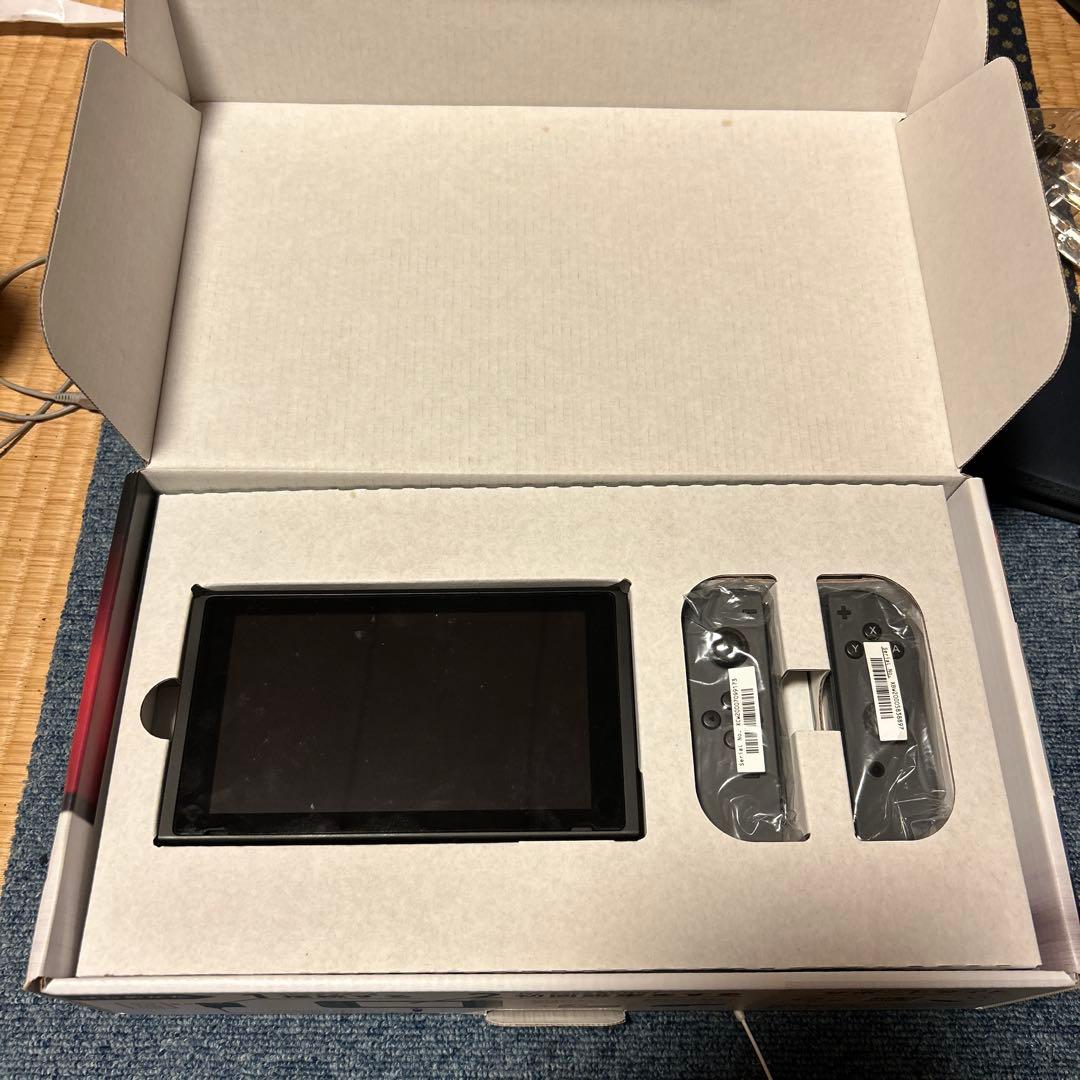 Nintendo switch 本体　ブラック