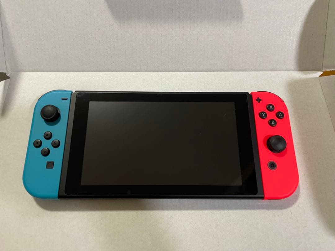 【美品】Nintendo Switch 本体 赤/青 Joy-Con付き