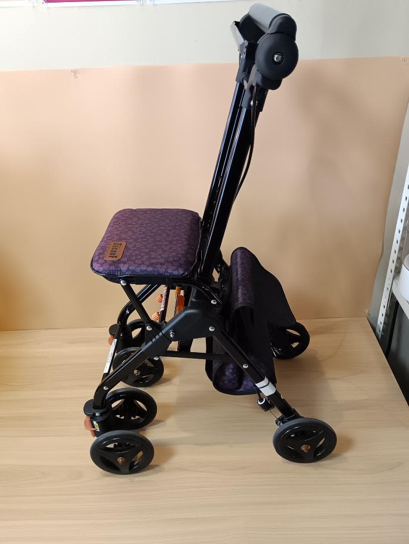 幸和製作所　Tacaof　シルバーカー　RUS04　テイコブ　花柄　手押し　介護