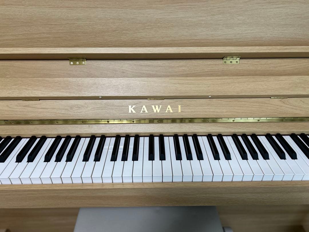 KAWAI アップライトピアノ 88鍵 ナチュラルウッド