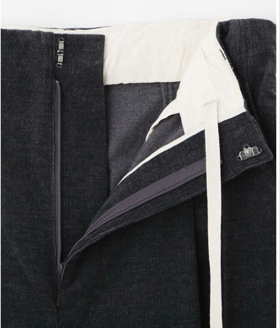 【未使用】ETRE TOKYO コーデュロイカープジョガーパンツ