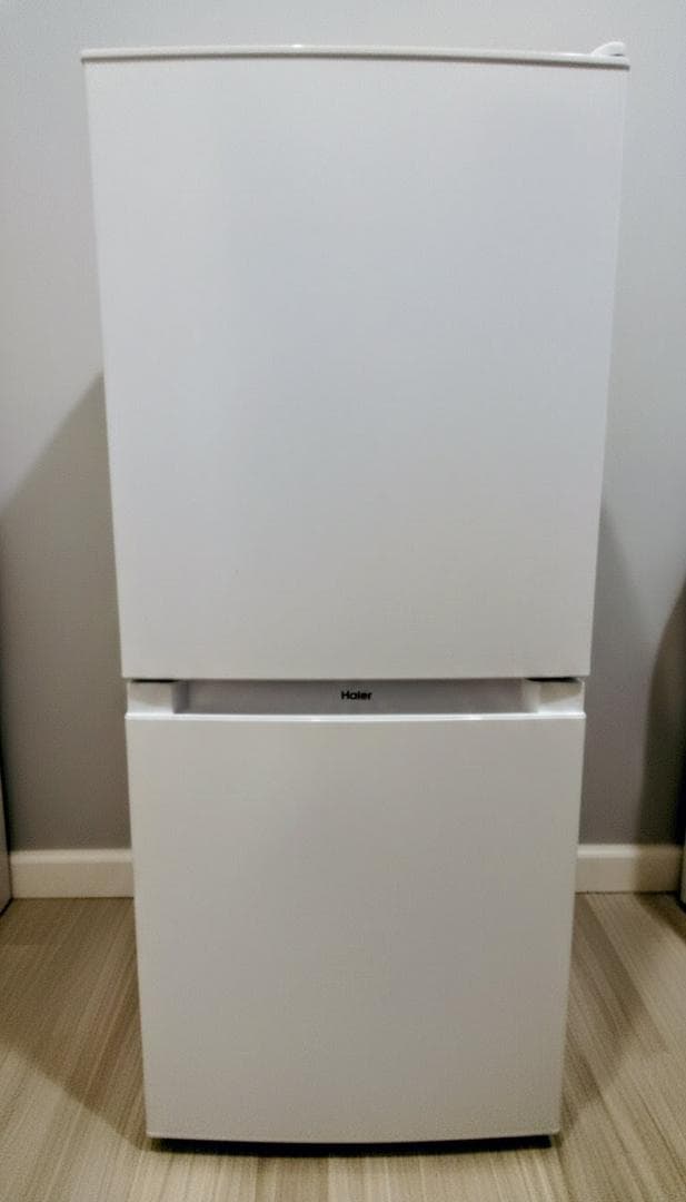 【2023年製・美品】ハイアール 冷蔵庫 121L JR-NF121B