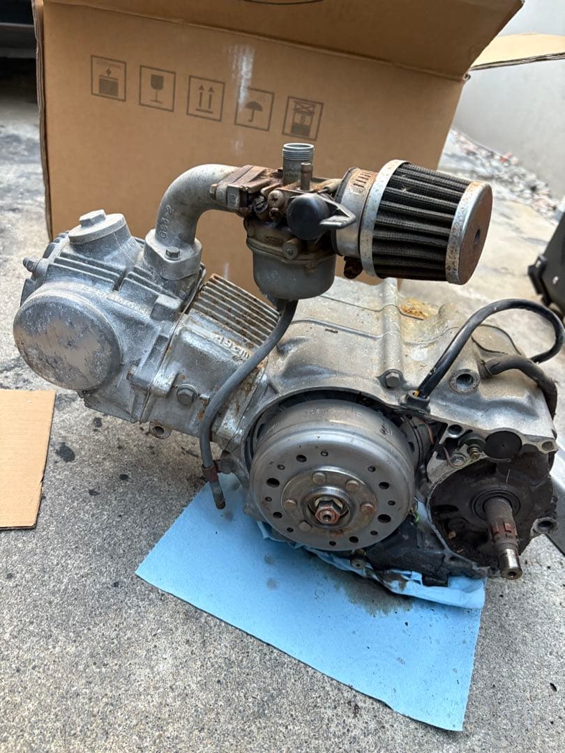 HONDA jazz 純正エンジン　50cc