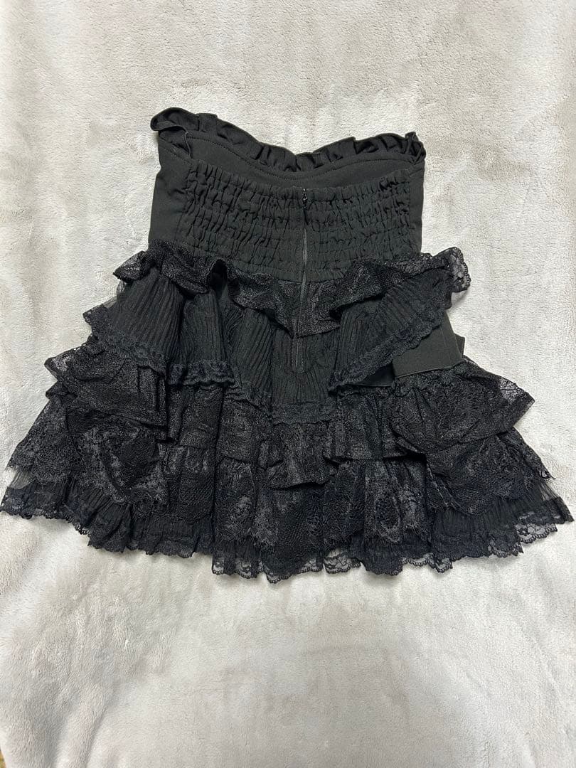 LIZLISA ティアードフリルスカパン ブラック　タグ付き