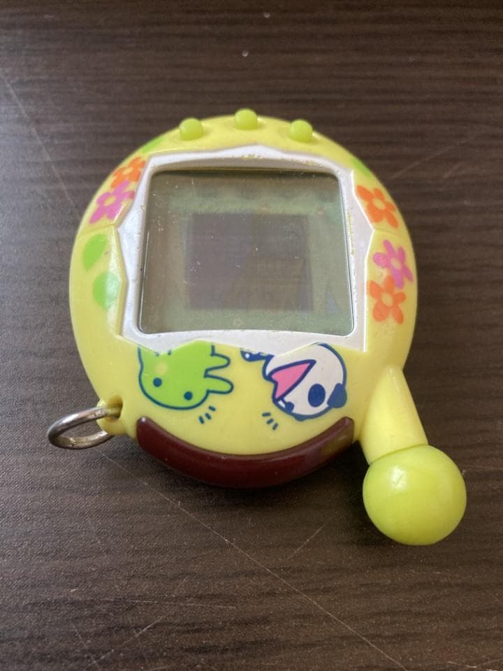 【動作確認済】たまごっち 生茶パンダっち 限定品 生茶コラボ　ストラップ付