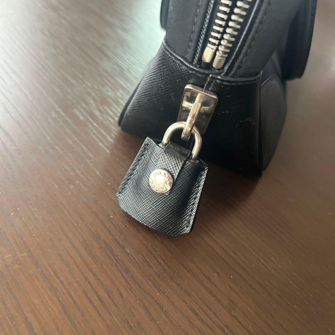 PRADA ハンドバッグ　ブラック