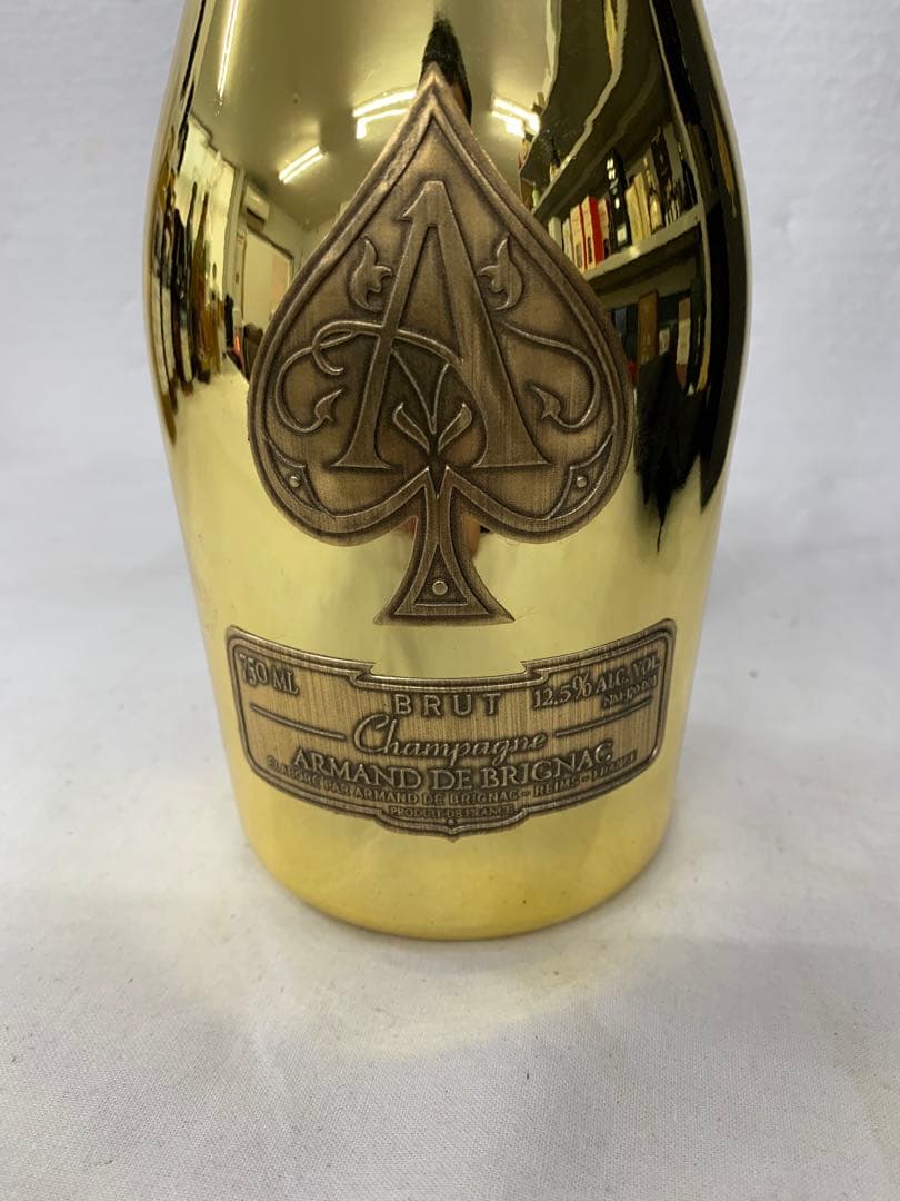 アルマンドブリニャック　ゴールド750ml 緊張袋　ケース付