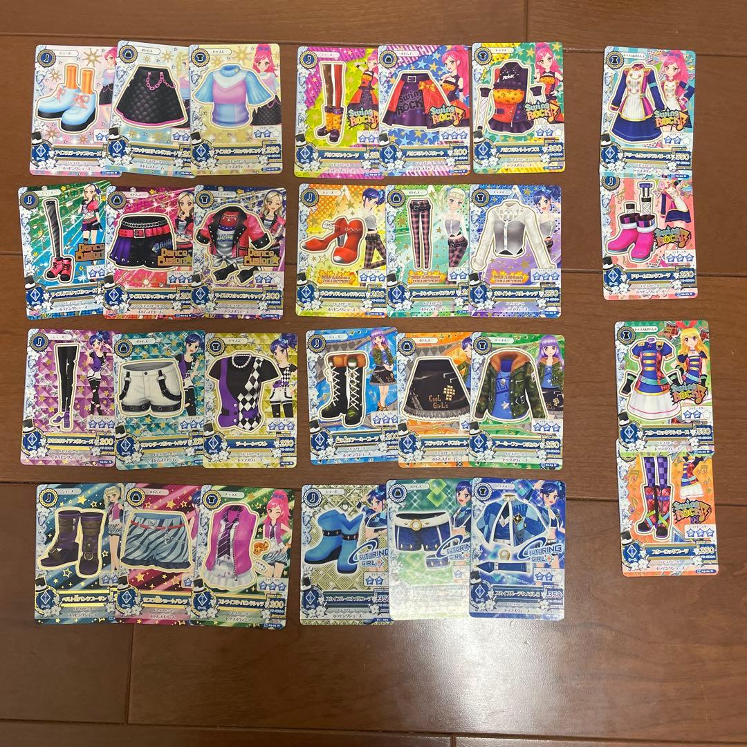 アイカツカード　200枚以上まとめ売り