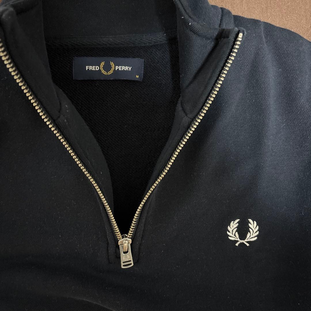 FRED PERRY ネイビー ハーフジップ トレーナー