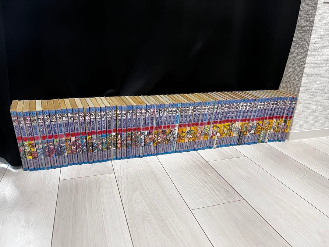 ジョジョの奇妙な冒険 シリーズ全巻 1~9部 合計136冊