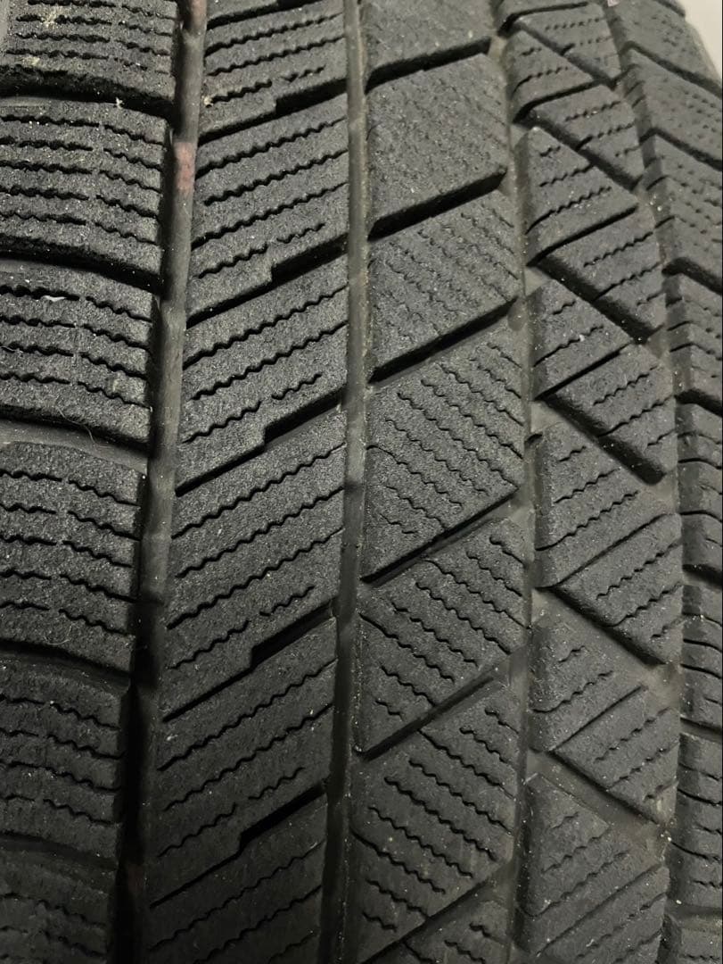 ブリヂストン スタッドレスタイヤ 16インチ