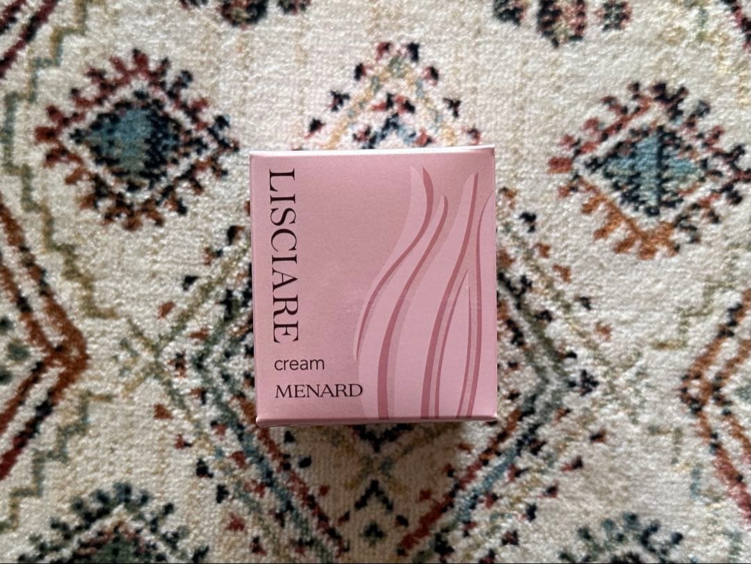 メナードリシアルローション、クレンジング、エモリエントクリーム