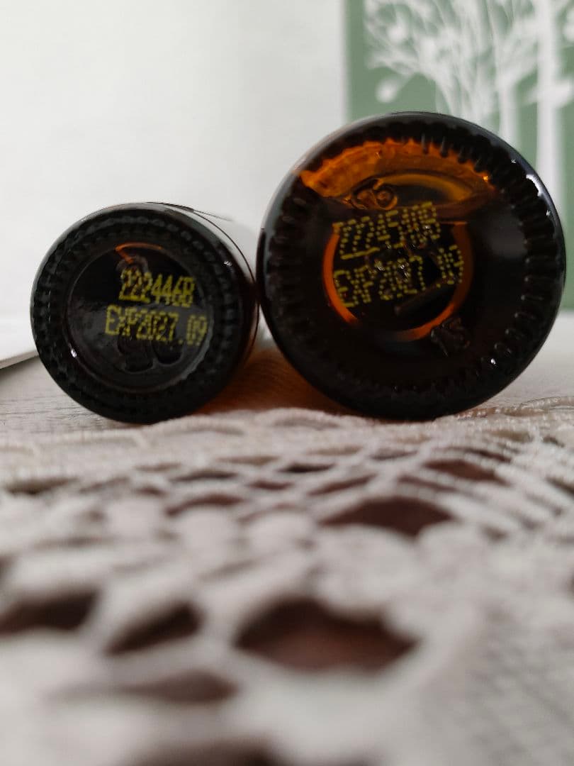 ドテラ　森の音ヒーリングコレクション　森の音精油＆森の音タッチ 限定品