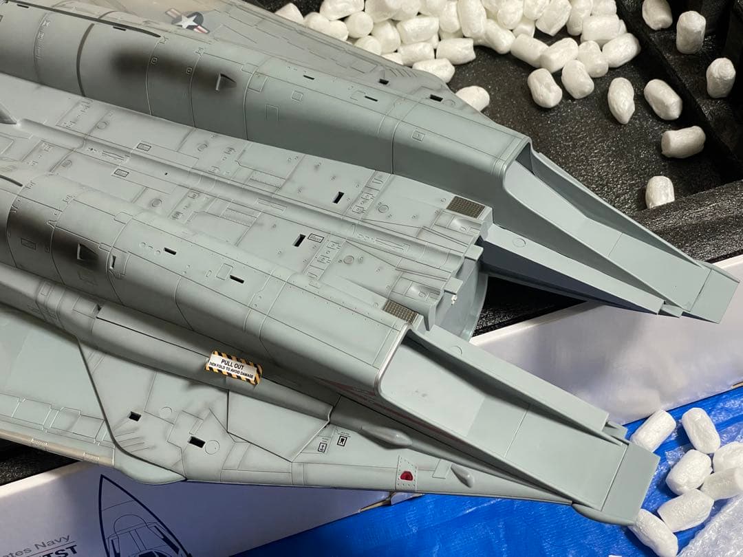 JSI 1/18 F-14A トムキャット VF-154 ブラックナイツ