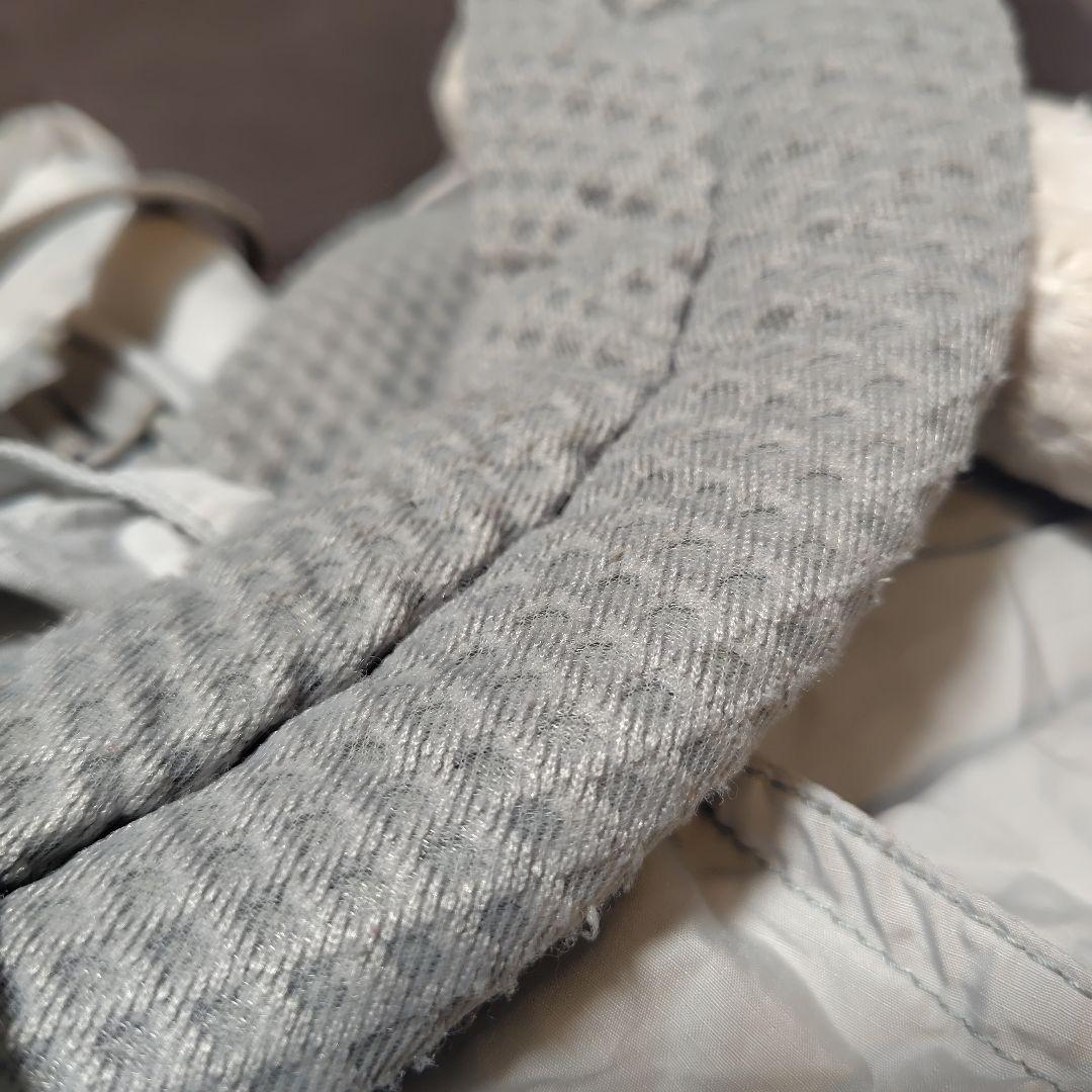 【ergobaby】オムニブリーズ　パールグレー　よだれカバー付き