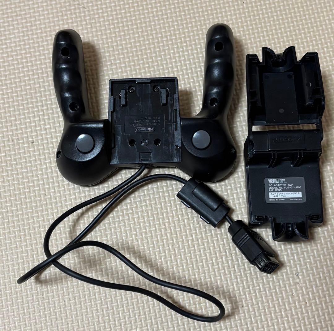 Nintendo Virtual Boy コントローラー