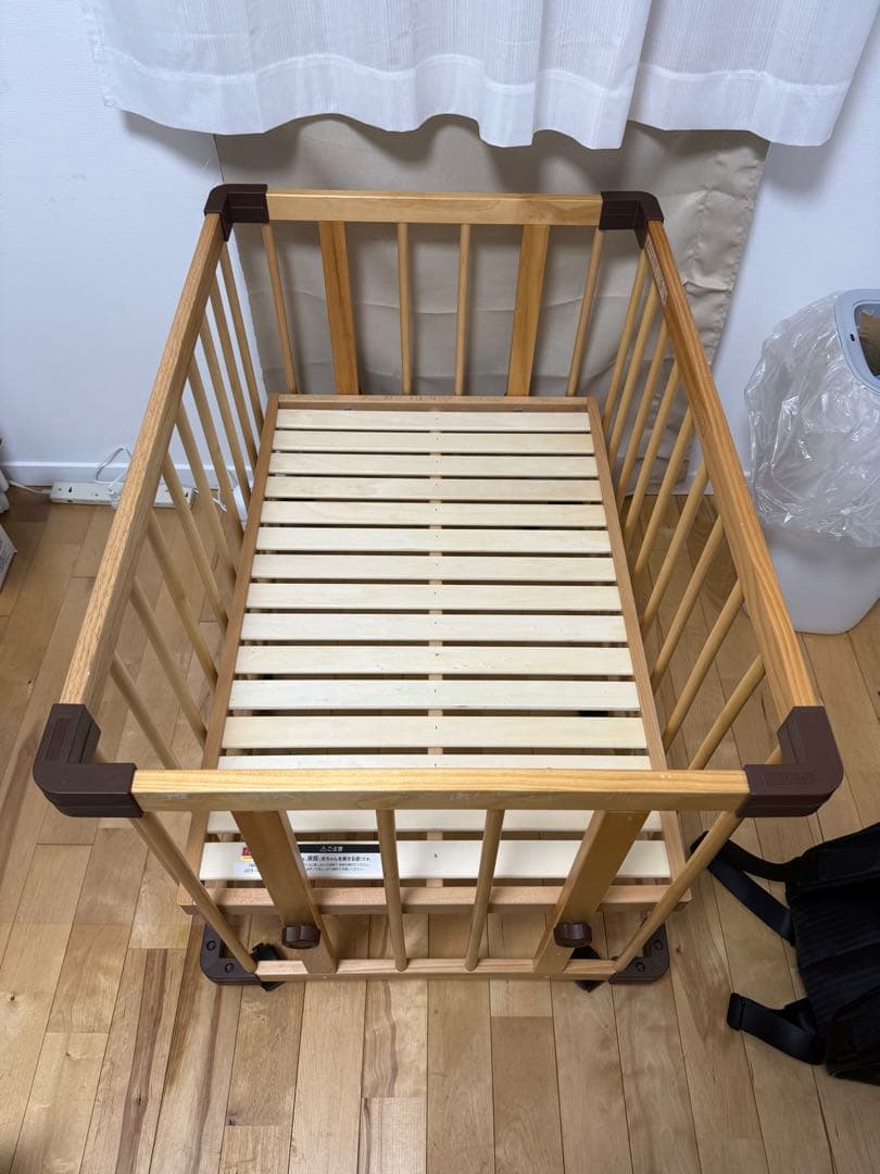 ファルスカ ミニ ジョイント ベッド　ガード付き