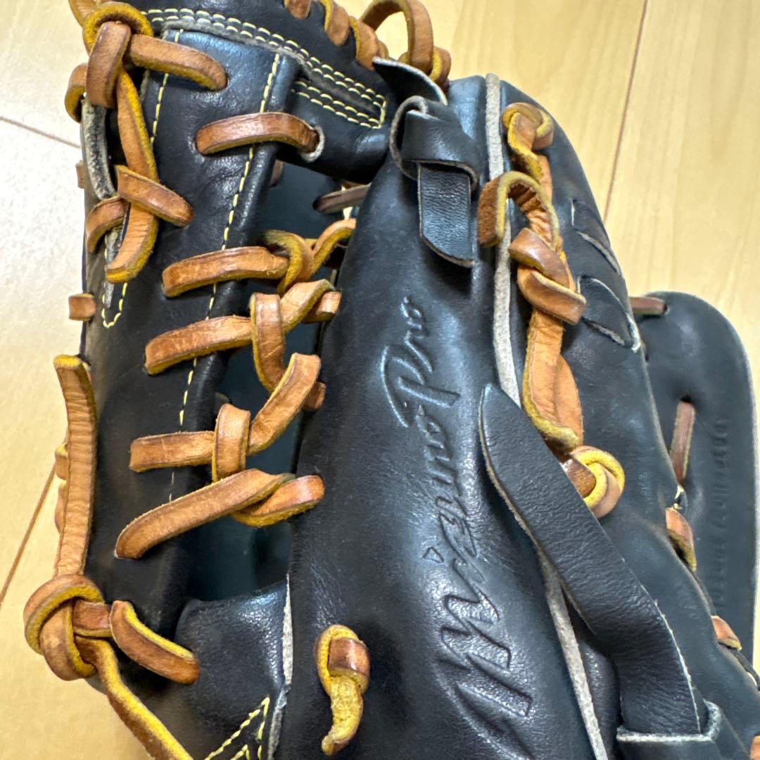 Mizuno Pro 硬式グローブ 黒　しんのすけ5歳