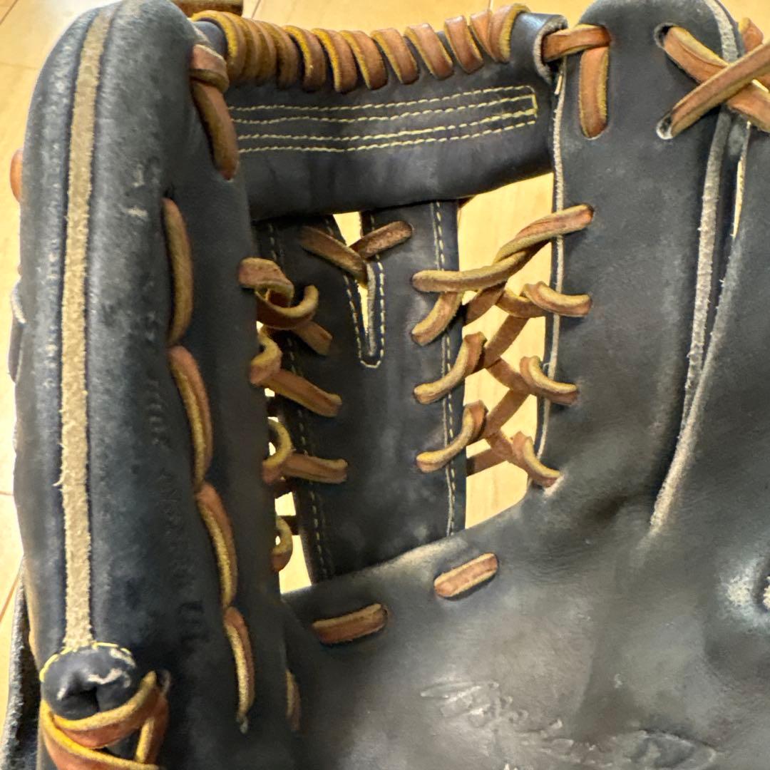 Mizuno Pro 硬式グローブ 黒　しんのすけ5歳