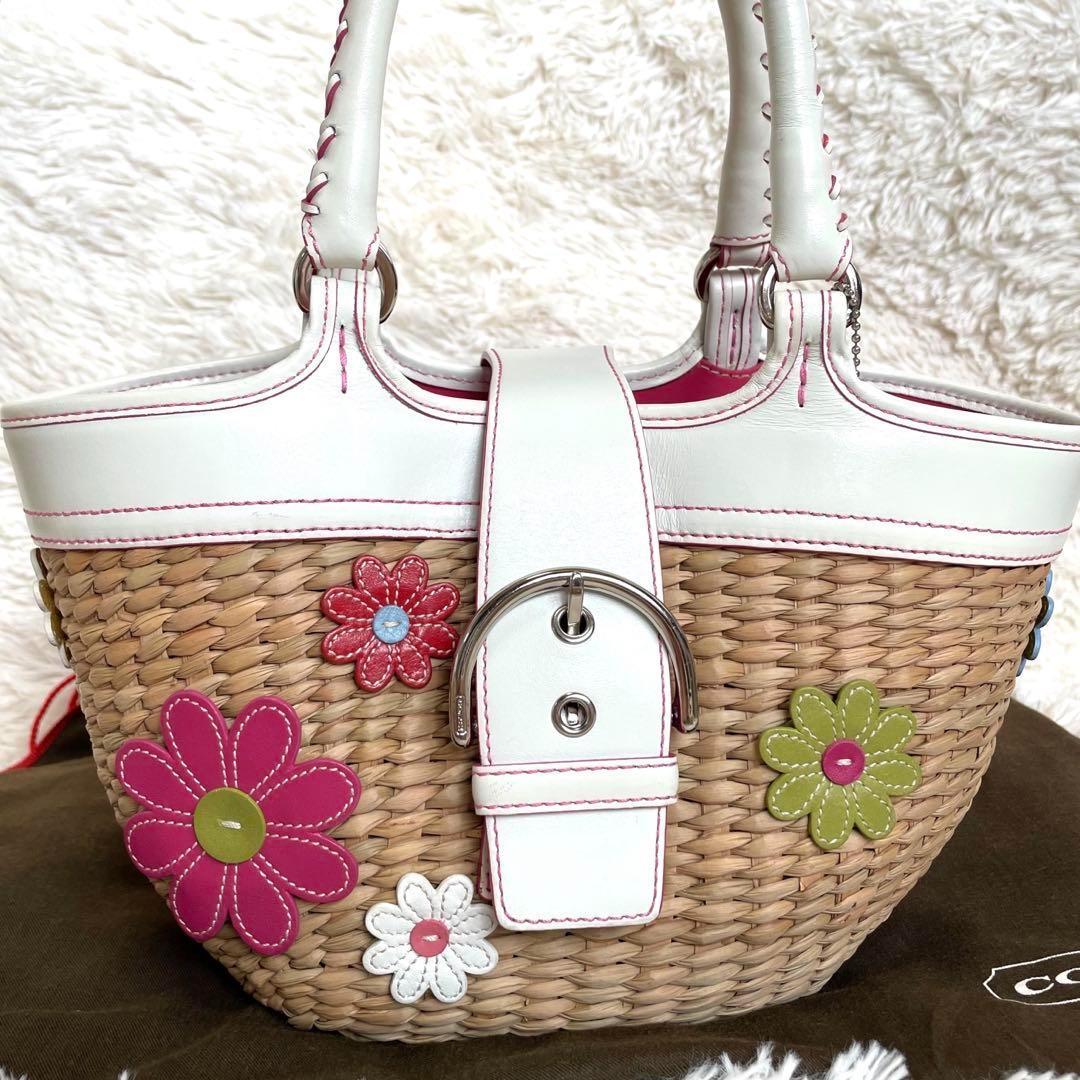 美品✨コーチ　フラワーモチーフ ストローバッグ かごバッグ 花 ソーホー　保存袋